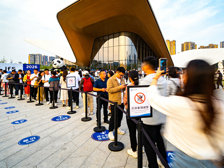 深度复盘：成都这5个&ldquo;现象级&rdquo;展厅为何排队打卡？设计师独家解析幕后逻辑 | 成都展厅设计